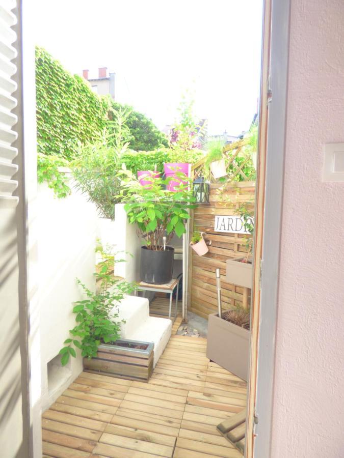 Ferienwohnung Les Cocons De Stephanie Vichy Exterior foto